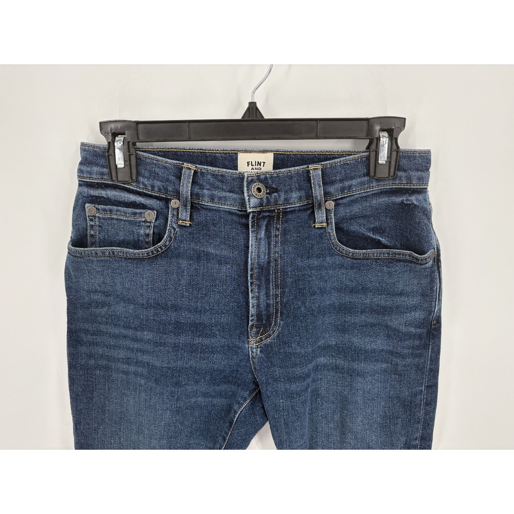 Flint and Tinder Men's Slim Fit Blue Denim Medium Wash 5 Pocket Jeans, 28x30 USA - Picture 2 of 5